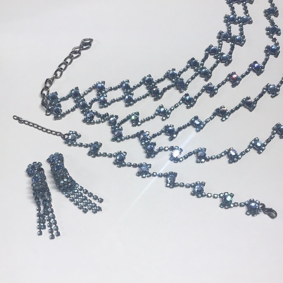 none Jewelry - Blue crystal necklace, bracelet, & earrings set